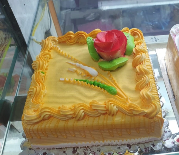Butterscotch Rose Cake